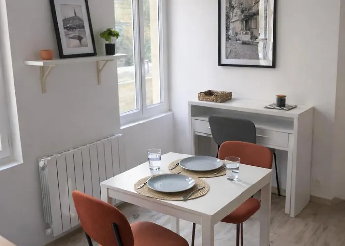 Cosy Hypercentre Daire Caen