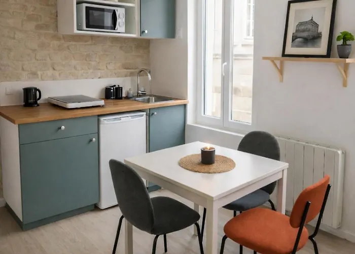 Cosy Hypercentre * Caen